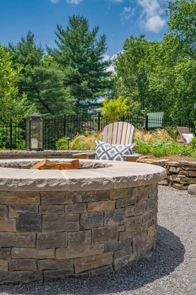 Outdoor fire feature