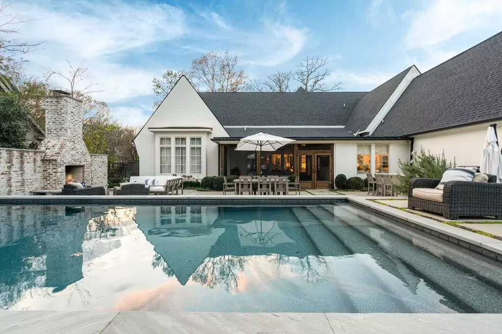 Pool Design & Build Services for Nashville, Tennessee